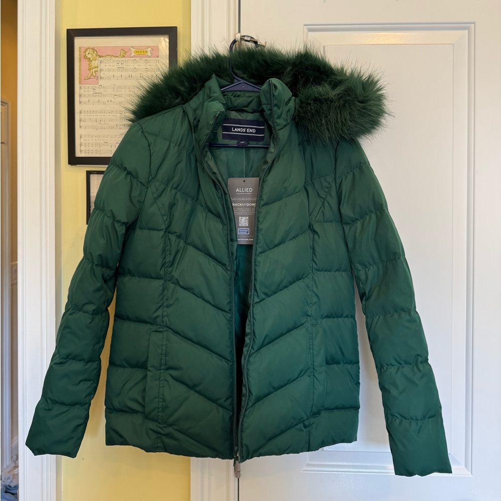 NWT Lands' End Women's Green Puffer Jacket